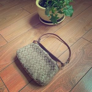 ❣️❣️❣️COACH HANDBAG ❣️❣️❣️